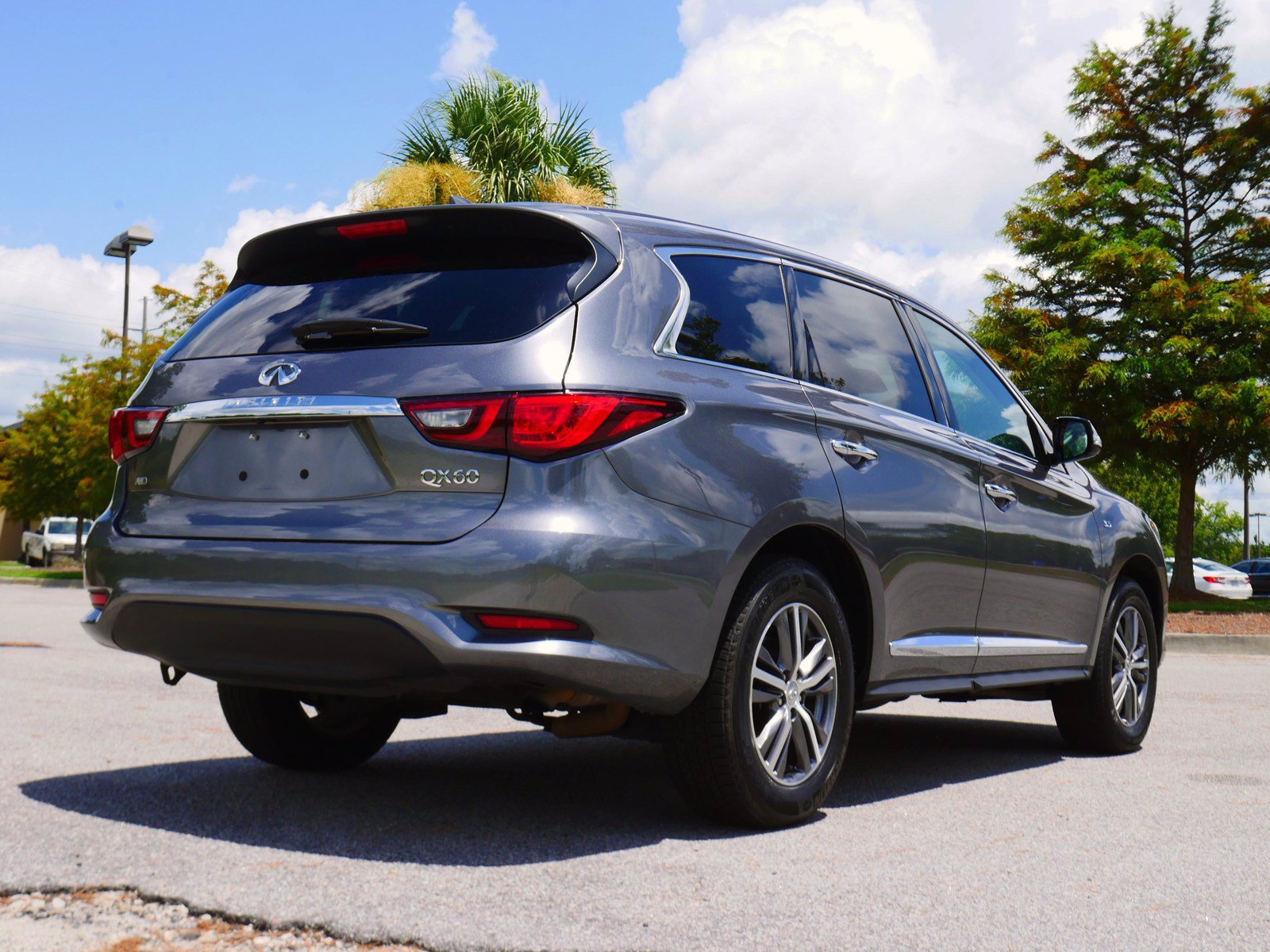 Pre-Owned 2019 INFINITI QX60 PURE AWD 4D Sport Utility