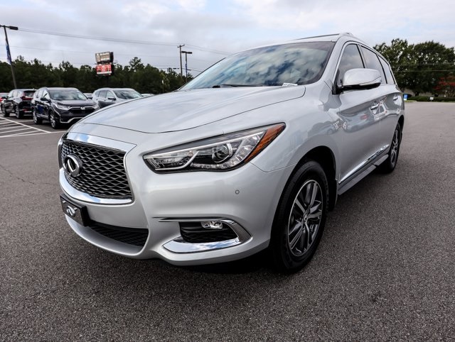 Pre-Owned 2018 INFINITI QX60 Base FWD 4D Sport Utility