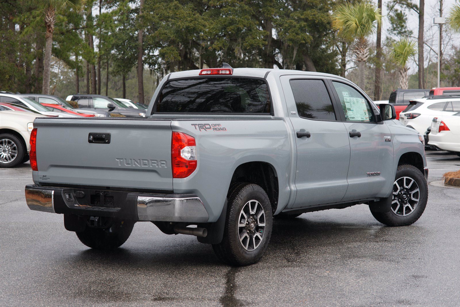 new-2020-toyota-tundra-sr5-crewmax-5-5-bed-5-7l-natl