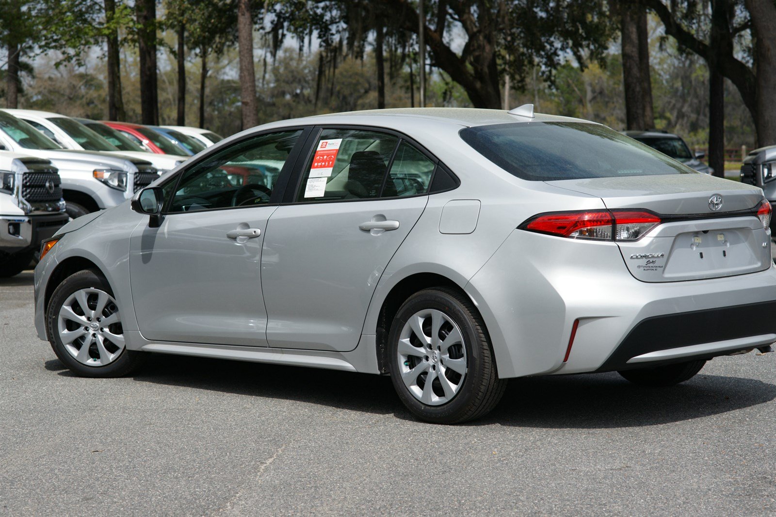 New 2020 Toyota Corolla LE FWD 4D Sedan