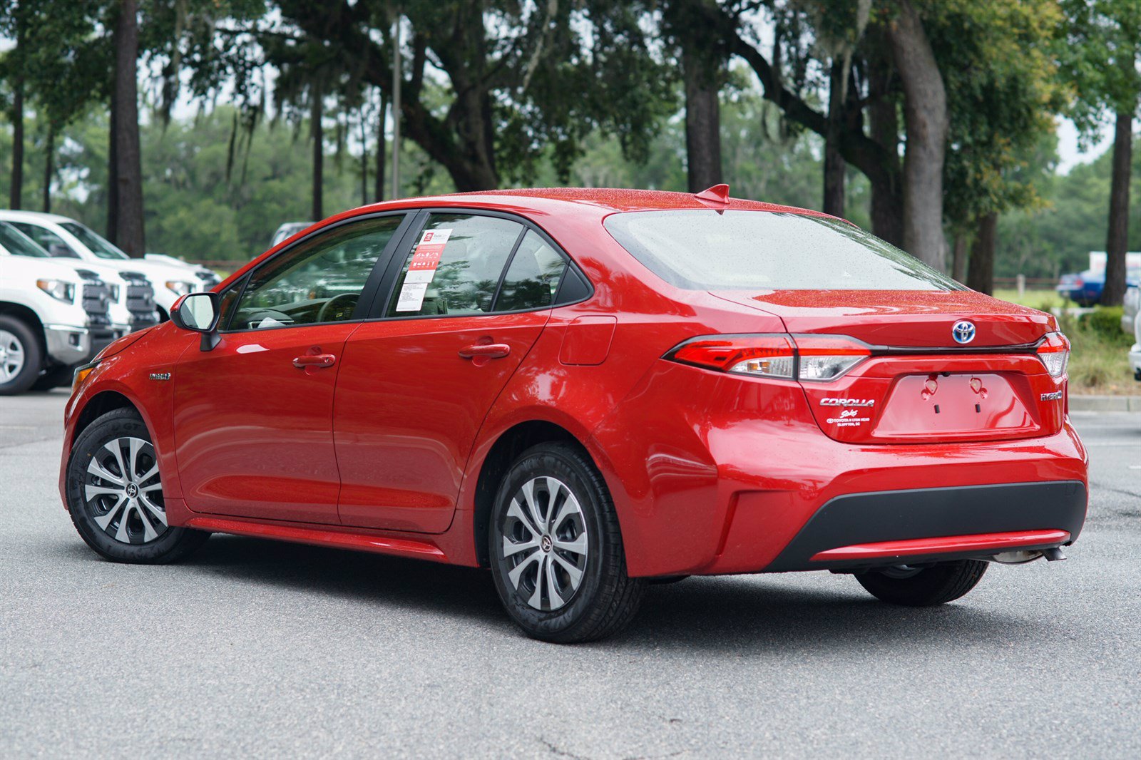 New 2021 Toyota Corolla Hybrid LE FWD 4