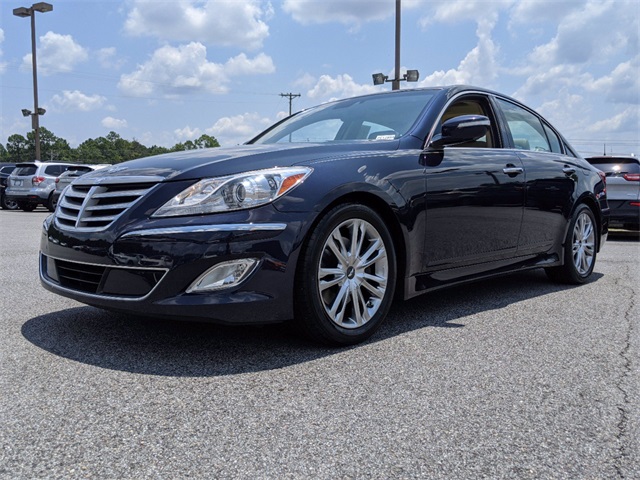 Pre-owned 2012 Hyundai Genesis 3.8 Rwd 4d Sedan