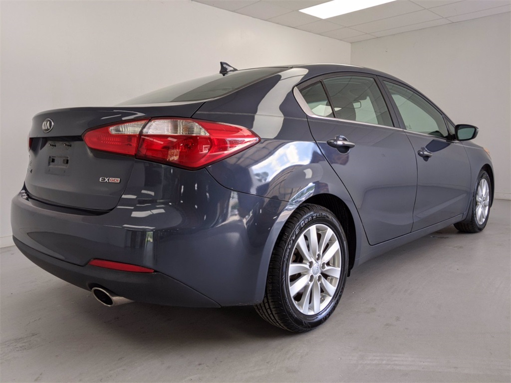 Pre-Owned 2015 Kia Forte EX FWD 4D Sedan