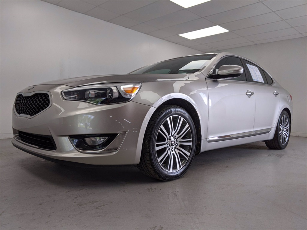 Pre-Owned 2014 Kia Cadenza Premium FWD 4D Sedan