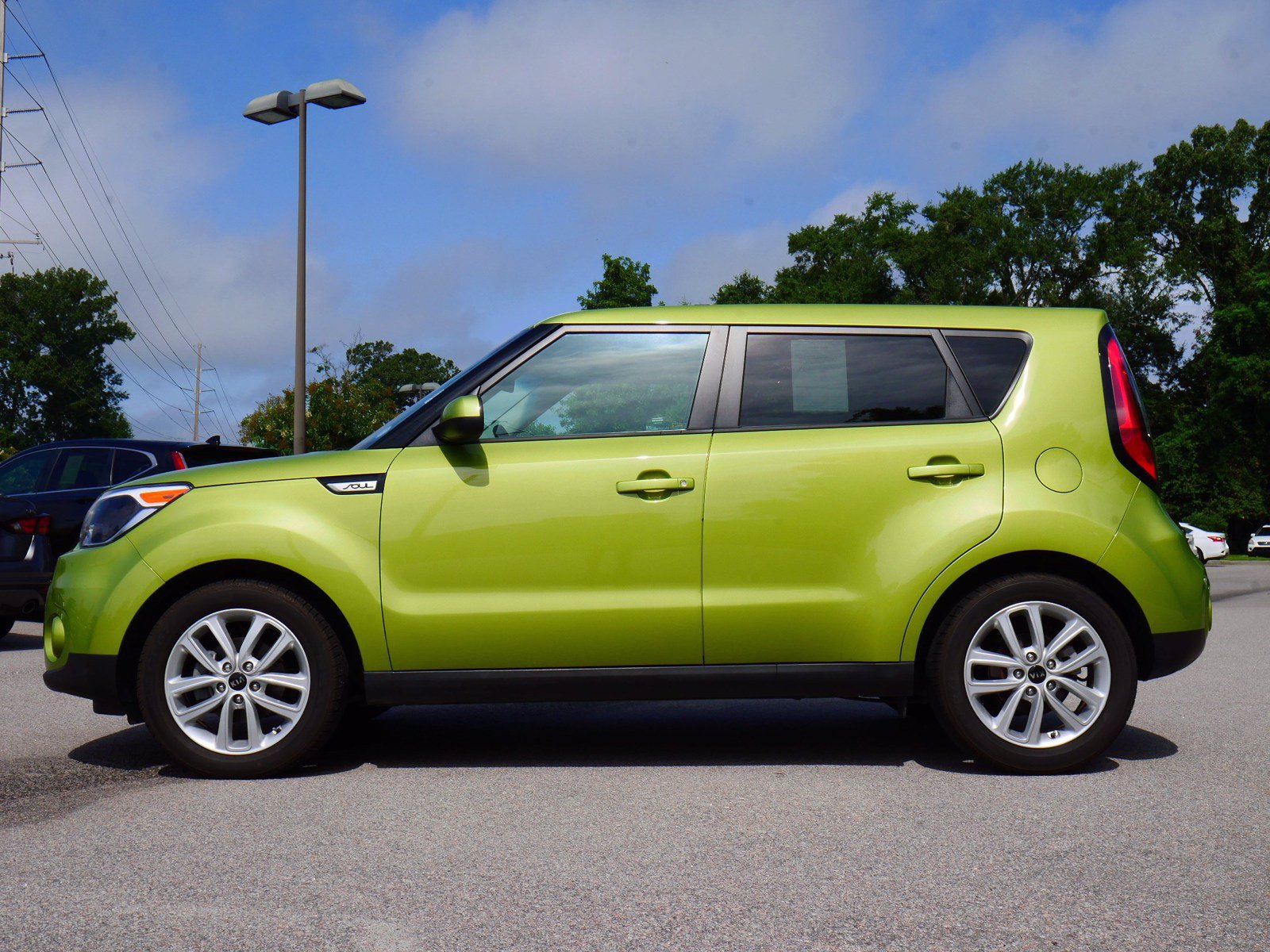 Pre-Owned 2019 Kia Soul Plus FWD 4D Hatchback